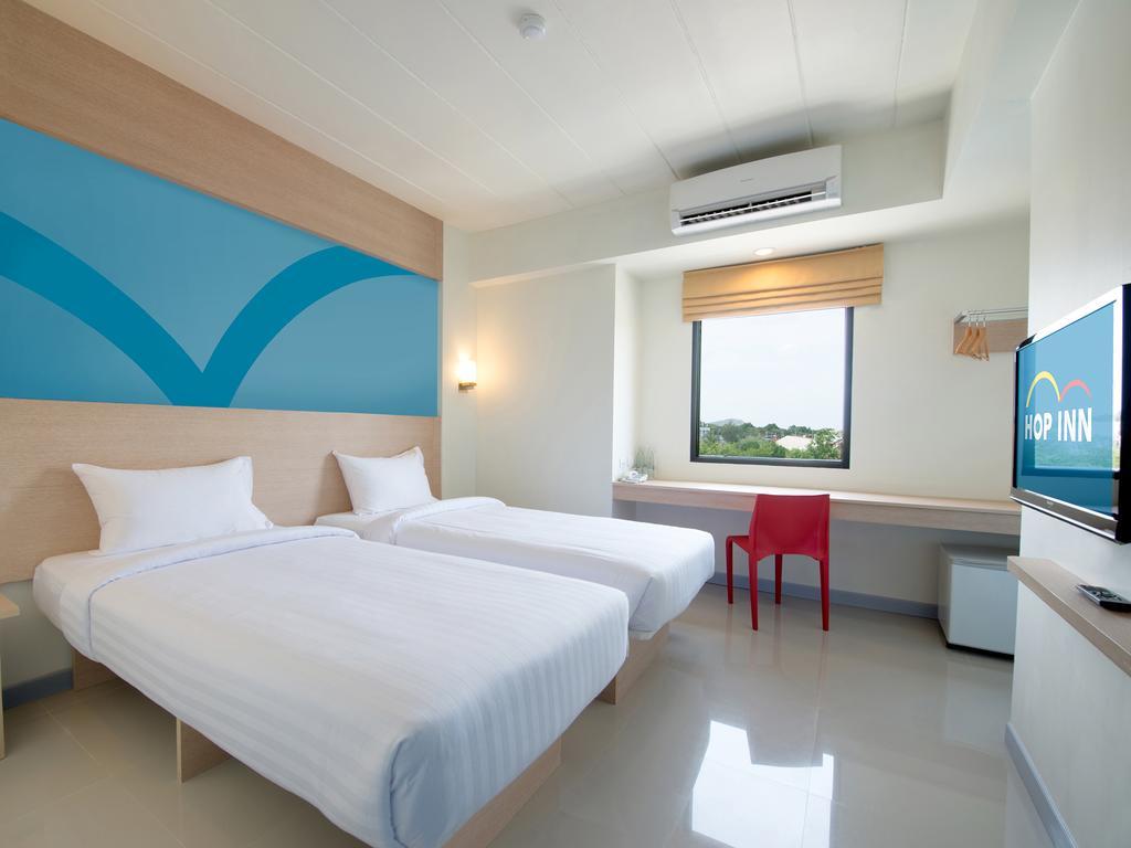 Hop Inn Phuket Екстериор снимка