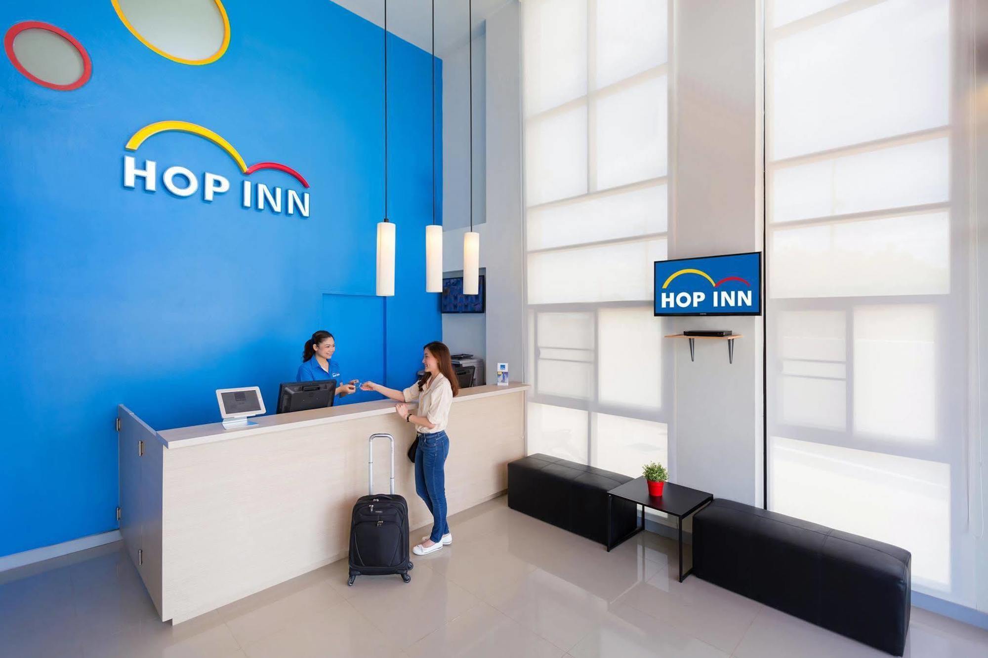 Hop Inn Phuket Екстериор снимка