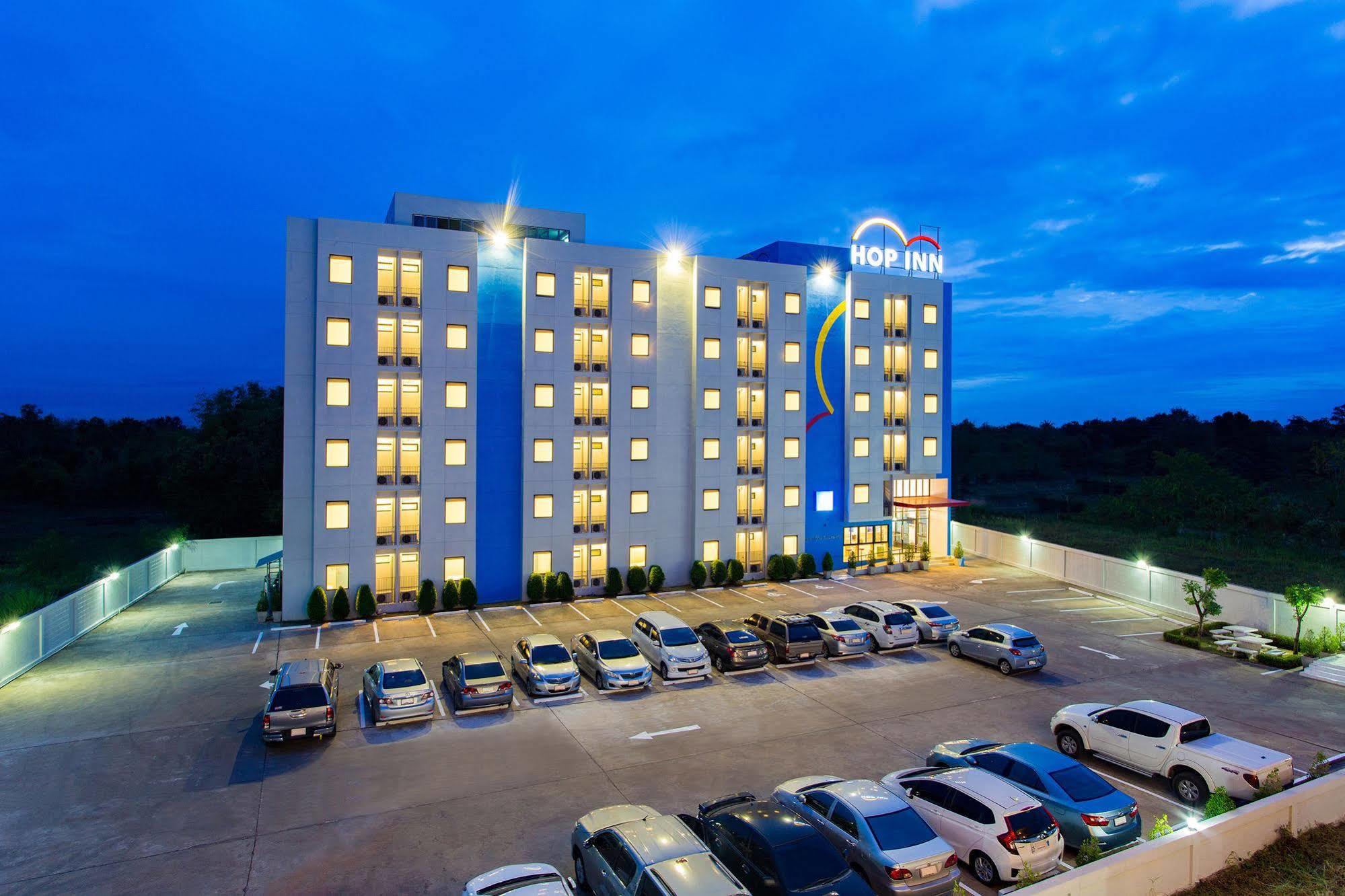 Hop Inn Phuket Екстериор снимка