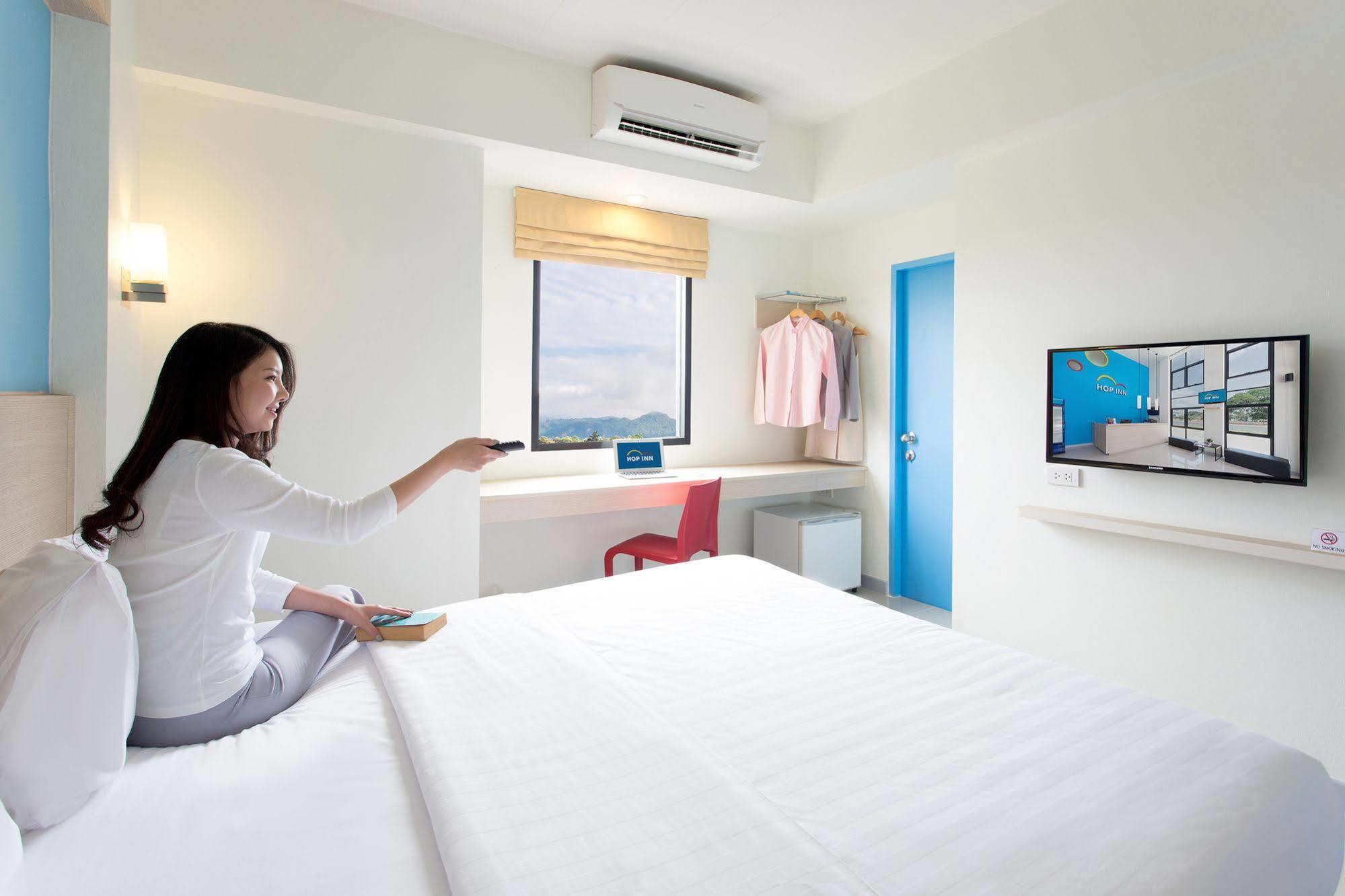 Hop Inn Phuket Екстериор снимка