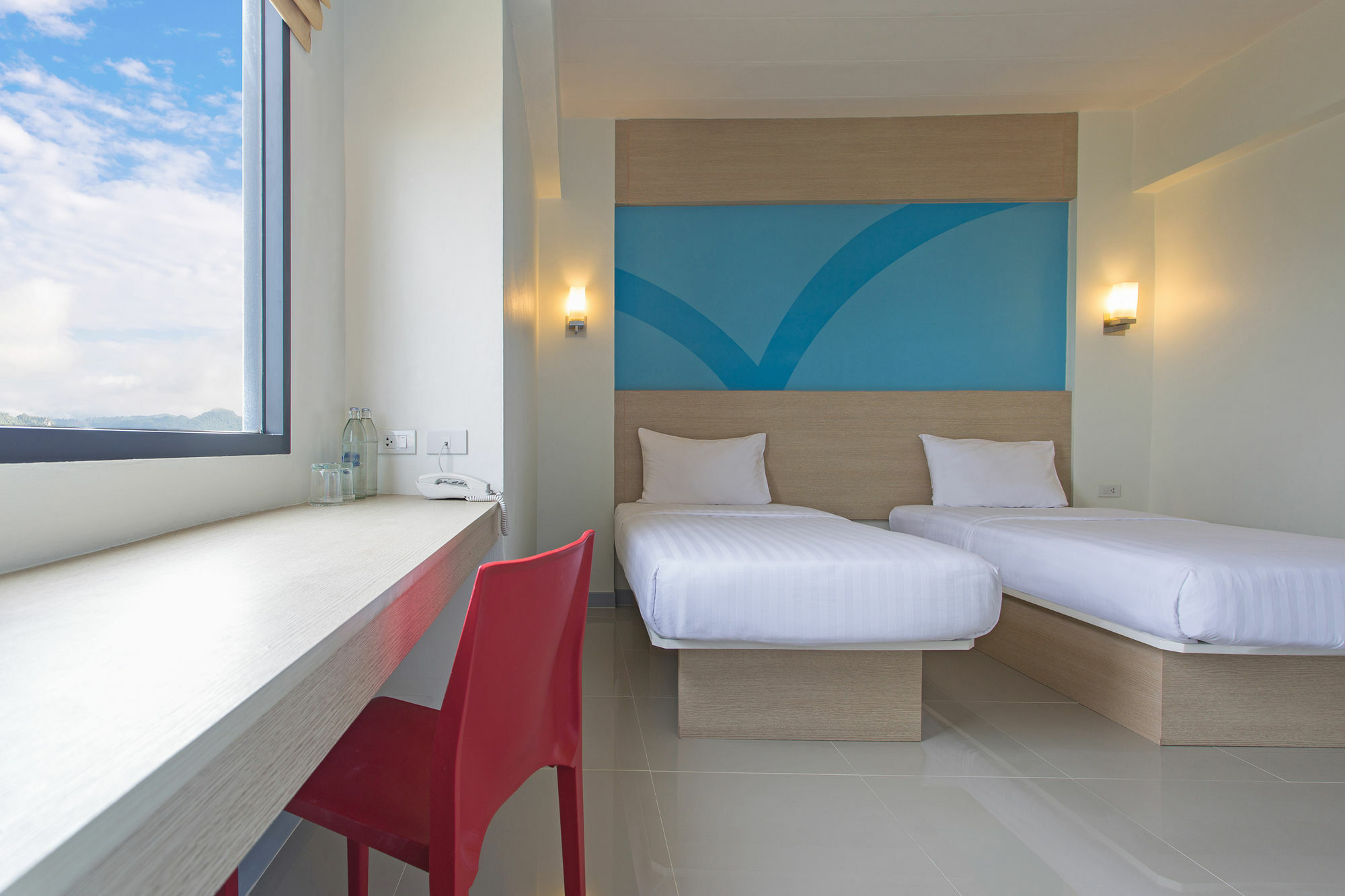 Hop Inn Phuket Екстериор снимка