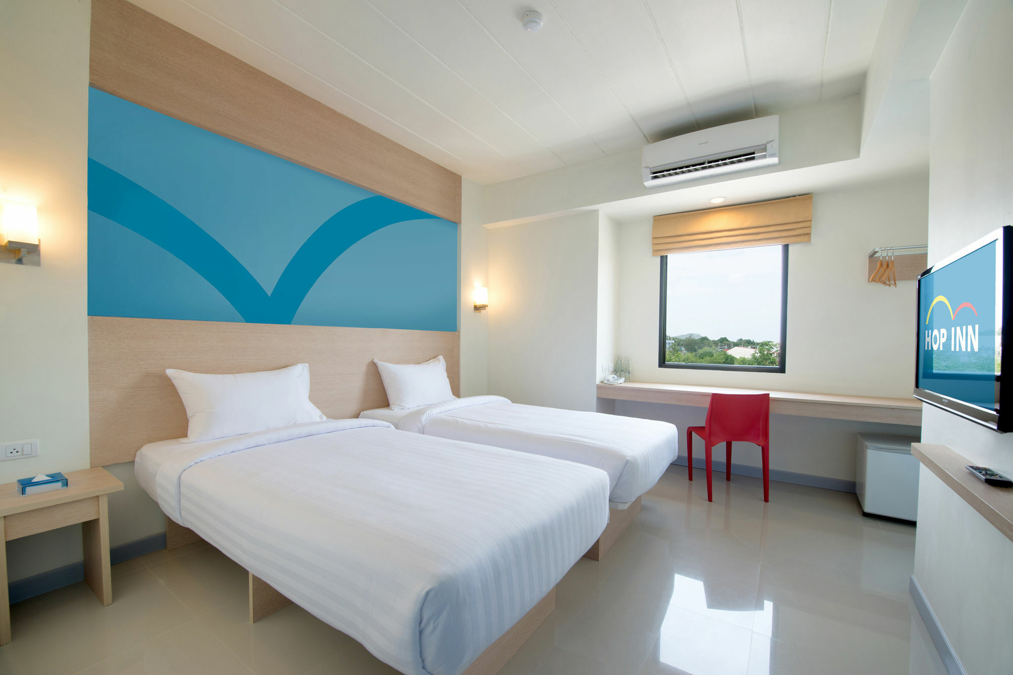 Hop Inn Phuket Екстериор снимка